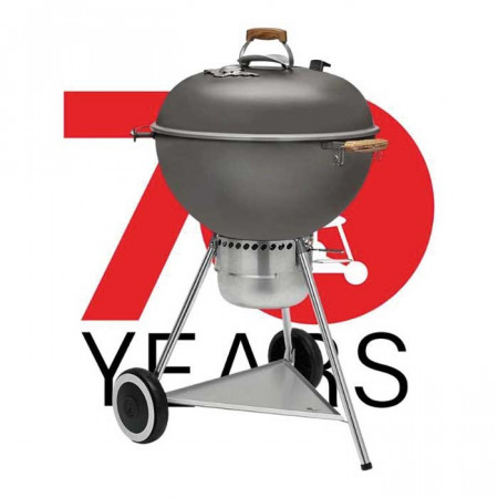 WEBER MASTER-TOUCH KETTLE 70th ANNIVERSARY BARBECUE - 57cm. LIMITED EDITION